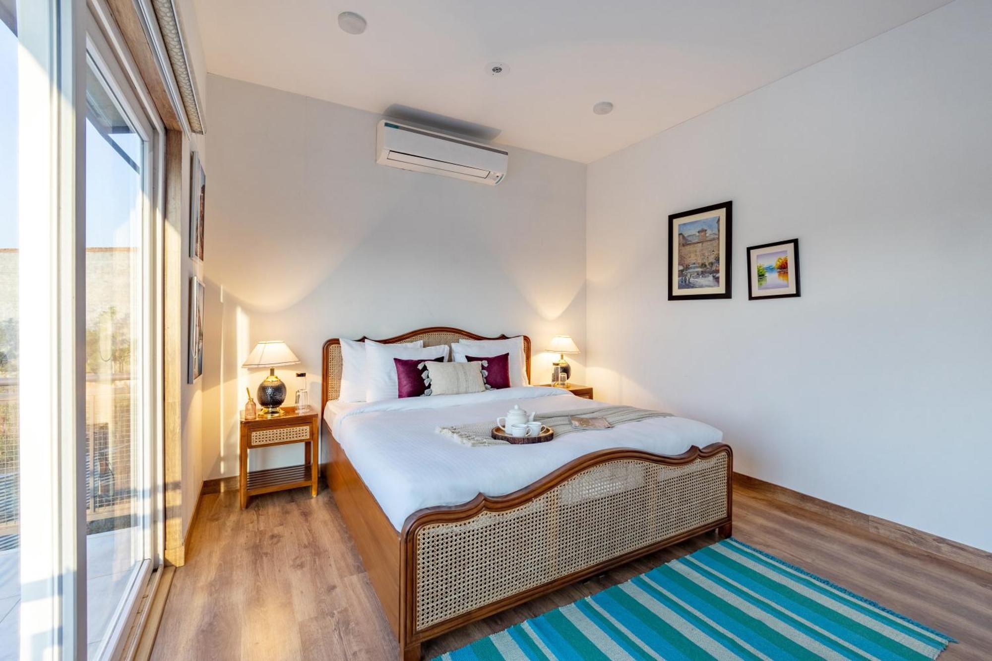 فيلا Elivaas Hidden Oasis 4Bhk With Pool, Mud House & Container House Dhauj المظهر الخارجي الصورة